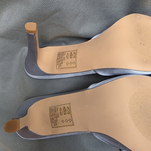 DB Studio David's Bridal Size 8.5 Something Blue Satin Heels Shoes Slip On - Picture 11 of 13